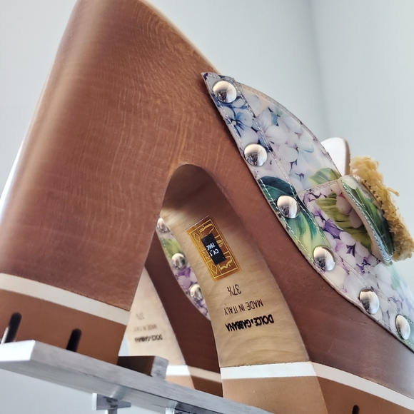 Dolce & Gabbana Platform Mules - Picture 7 of 12